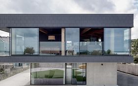 Edge House